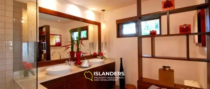 4 Bedroom Villa for sale at Samui Beach Village in Lamai