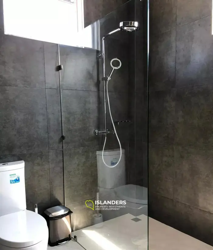 कोको ट्रॉपिकल में पूल व्यू के साथ 3 बीआर विला बिक्री के लिए उपलब्ध है
