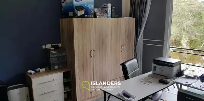 تاون هاوس مكون من غرفتي نوم للإيجار في إيميرالد كاي
