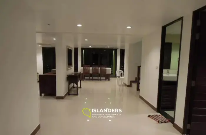 Villa de 4 chambres à louer à Tongson Bay Villas
