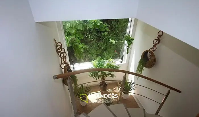 וילת 5 חדרי שינה עם נוף לים בבופוט