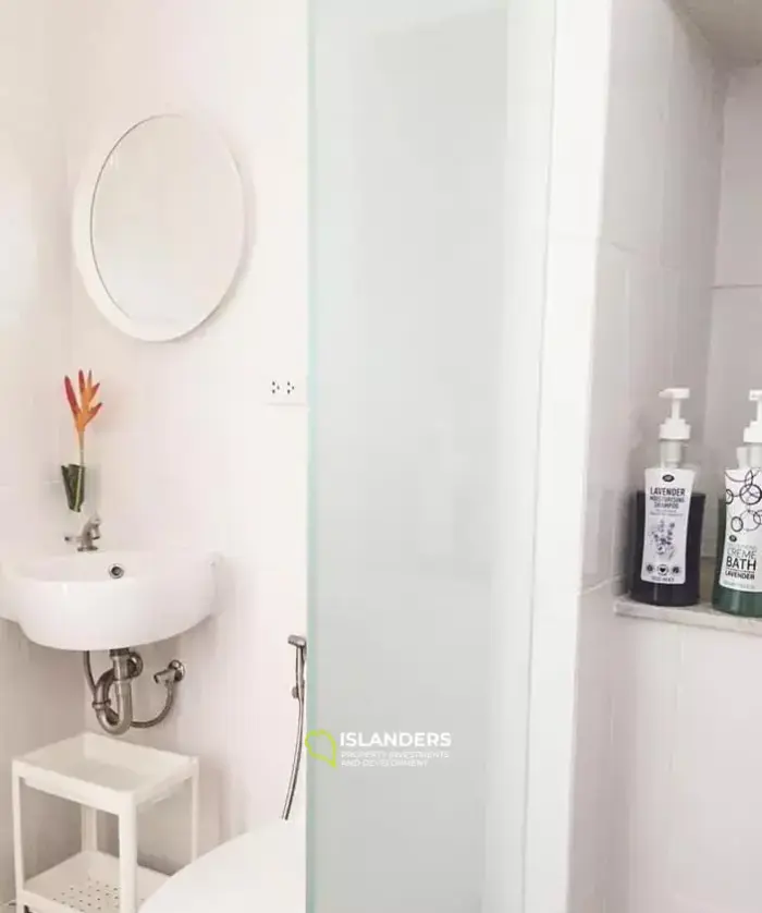 Haus mit 2 Schlafzimmern in Bang Po zu vermieten