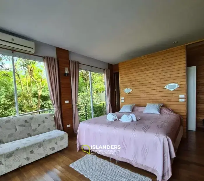 Superbe villa de 4 chambres avec piscine privée et vue sur la mer à Koh Samui