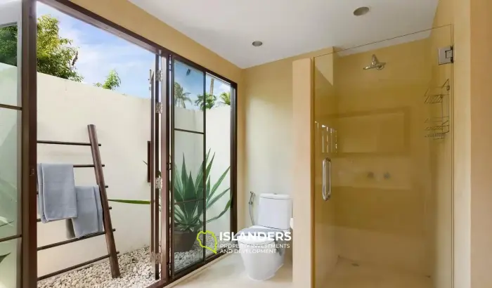 וילה 3 חדרי שינה להשכרה ב-Plumeria Villa Bang Rak