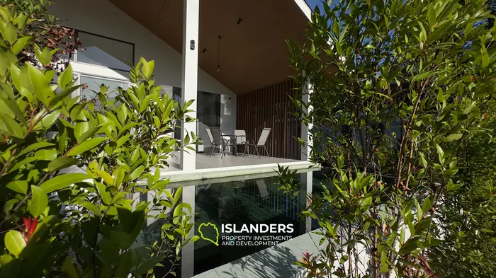 COCOLANE VILLAS में बिक्री के लिए 2 BR विला