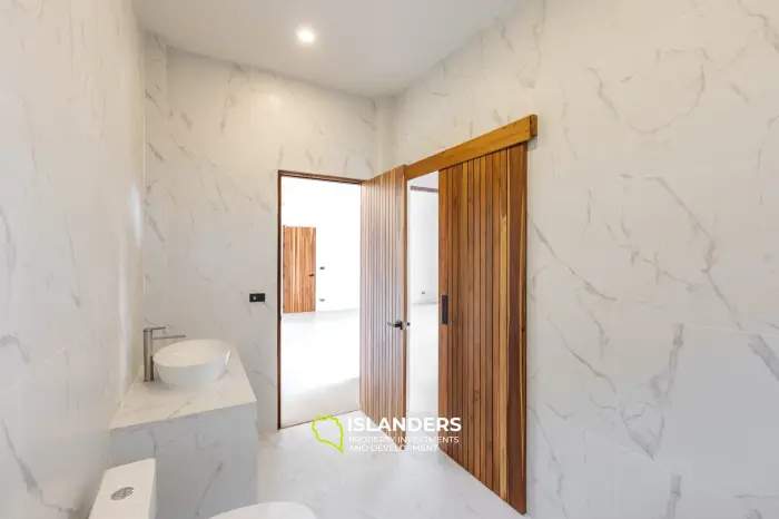 2 Schlafzimmer Villa zu verkaufen bei COCOLANE VILLAS