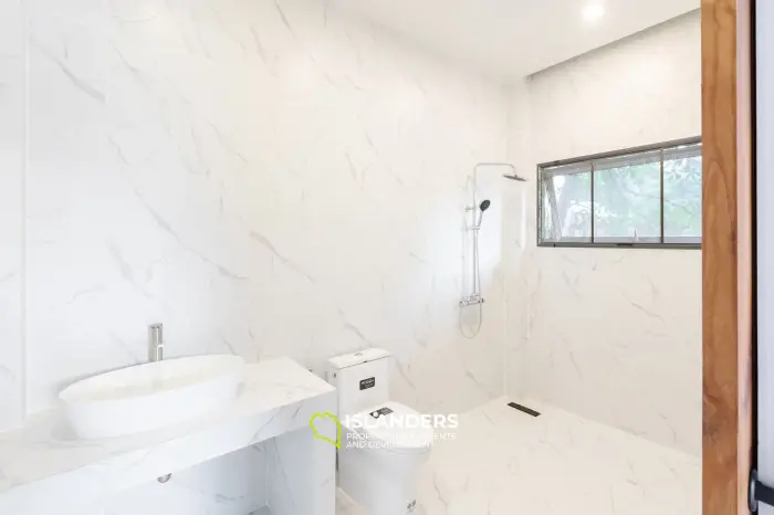 2 Schlafzimmer Villa zu verkaufen bei COCOLANE VILLAS