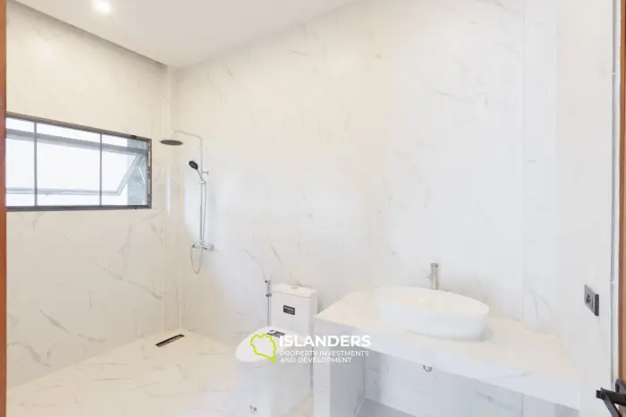 2 Schlafzimmer Villa zu verkaufen bei COCOLANE VILLAS