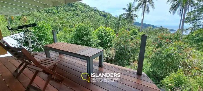 Exclusive 3-Bedroom Villa in Had Salad: Panoramic Sea and Mountain Views.