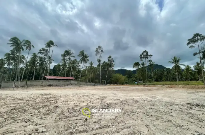 1 216 m². Terrain avec vue sur la montagne à Mae Nam à vendre
