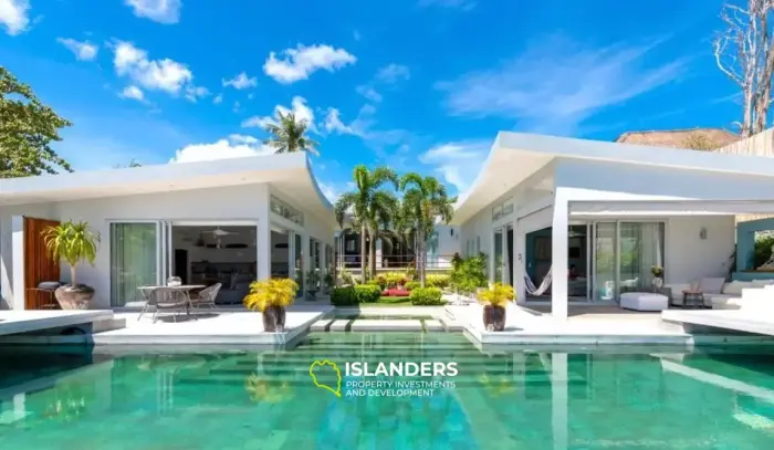 Exquise villa 5BR avec piscine à vendre à Samui