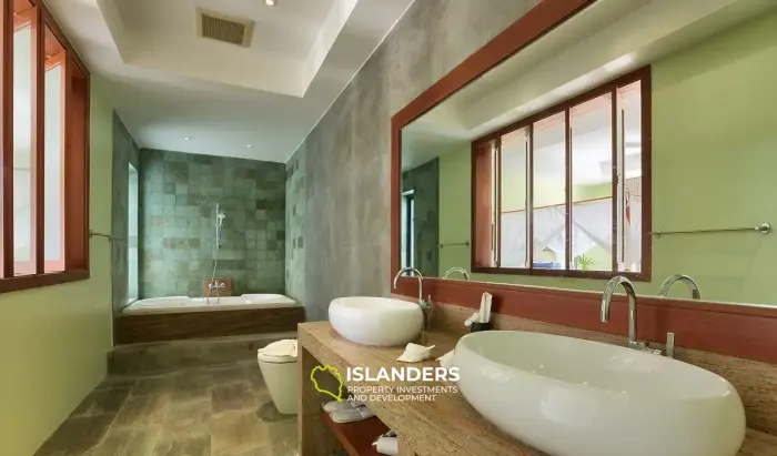 Villa de 5 chambres à vendre à Baan Saitara