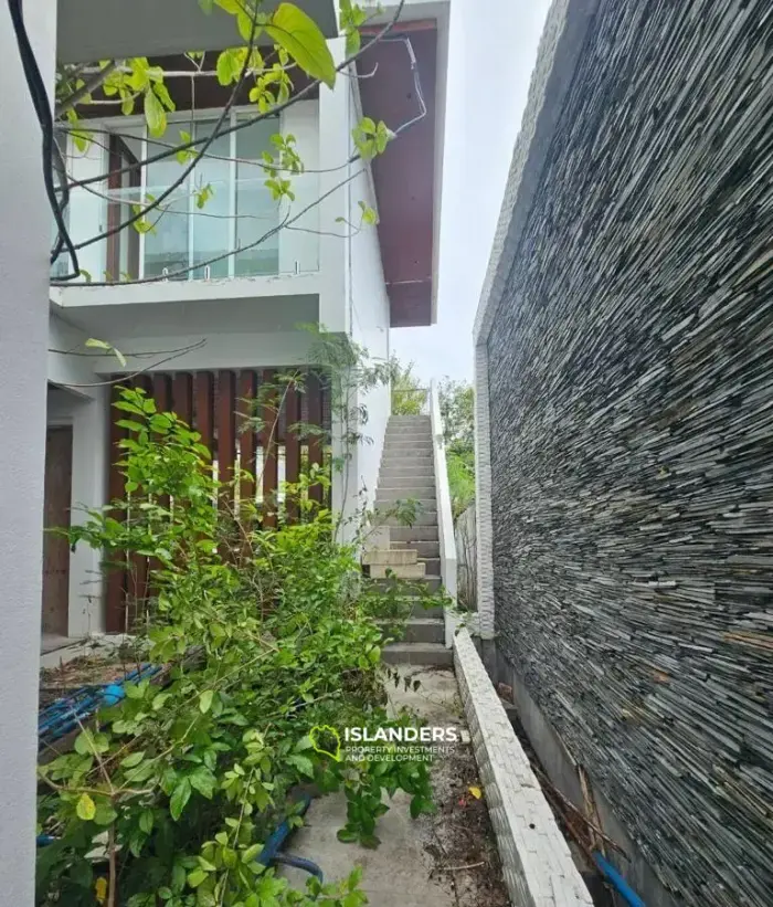 Villa Beachfront for Sale in Koh Samui 