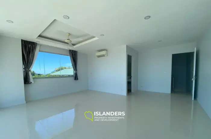 Villa with Sea View for Sale in Bo Phut Samui