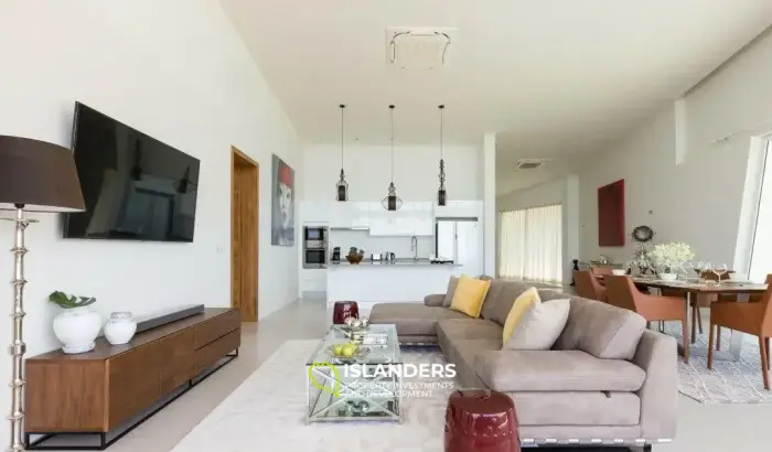 Condo de 3 chambres à vendre à Azur Samui à Mae Nam