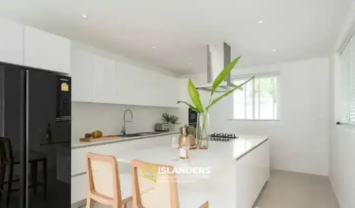 Вилла с 4 спальнями в аренду в Tongson Bay Villas