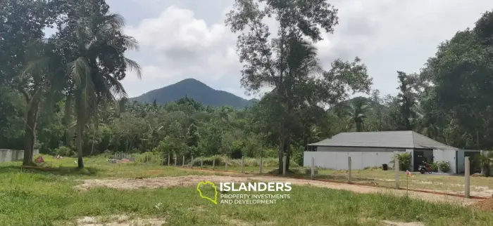 Mountainside and Riverside Bliss in the Heart of Koh Phangan