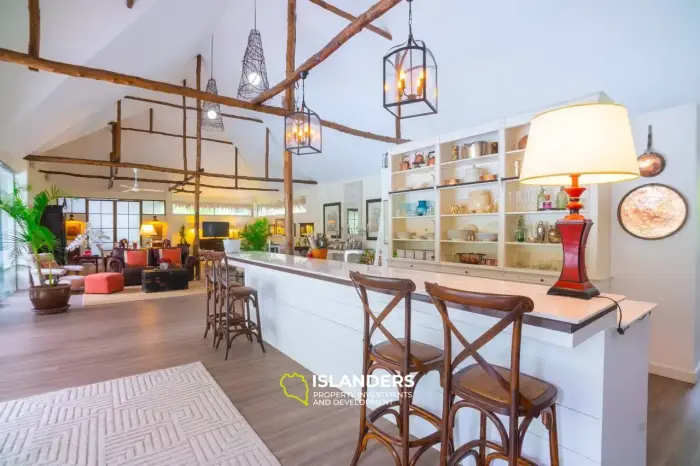 Elegant 3-Bedroom Villa in Ban Nai Suan