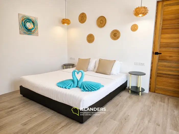 Villa moderne à Woktum : une vie de luxe avec une touche de paradis tropical !