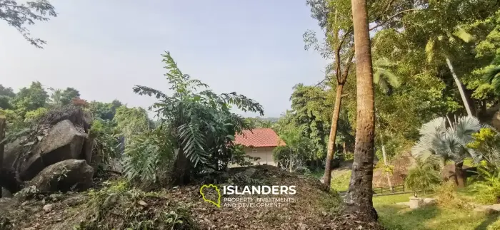 Joli terrain vue mer situé à Bankai