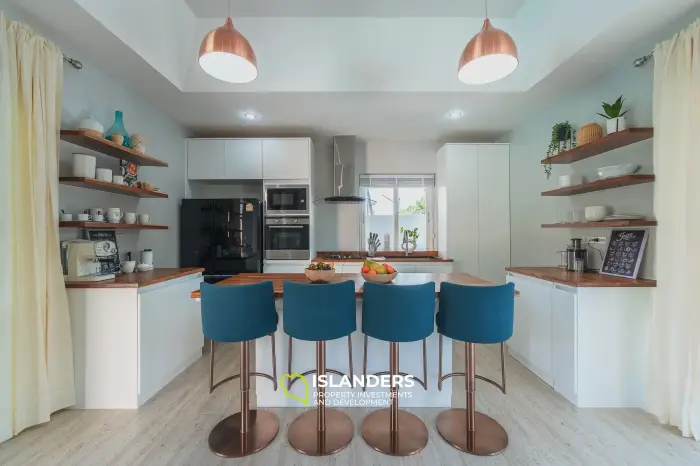 Sun-Kissed Splendor: Villa Sunny lädt Sie ein