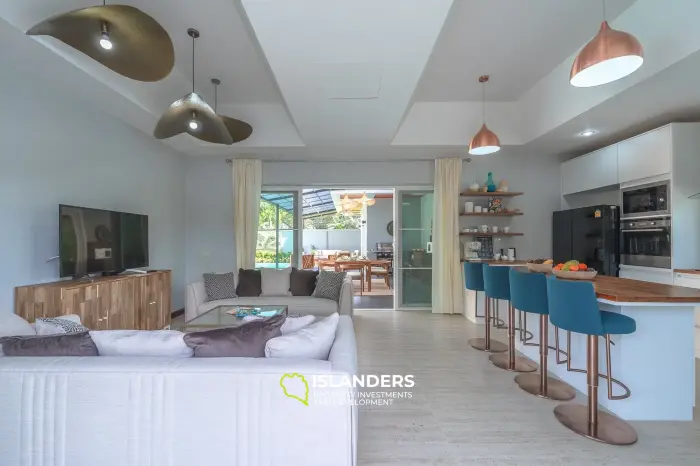 Sun-Kissed Splendor: Villa Sunny lädt Sie ein