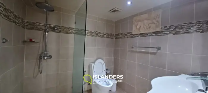 Chaweng noi 5 חדרי שינה אידיאליים למשקיעים, נוף יפה לים
