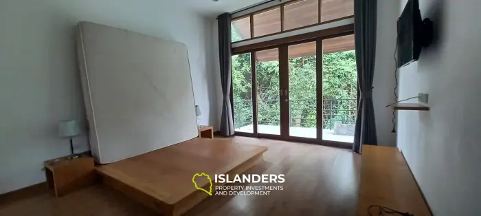 Chaweng noi, 3 bedrooms, jungle view villa with swimming pool.
