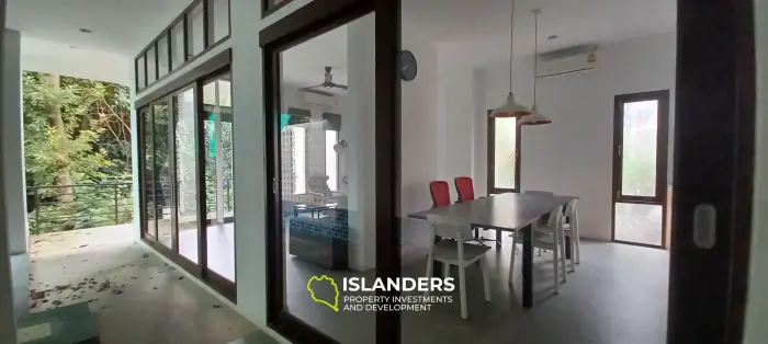 Chaweng noi, 3 bedrooms, jungle view villa with swimming pool.