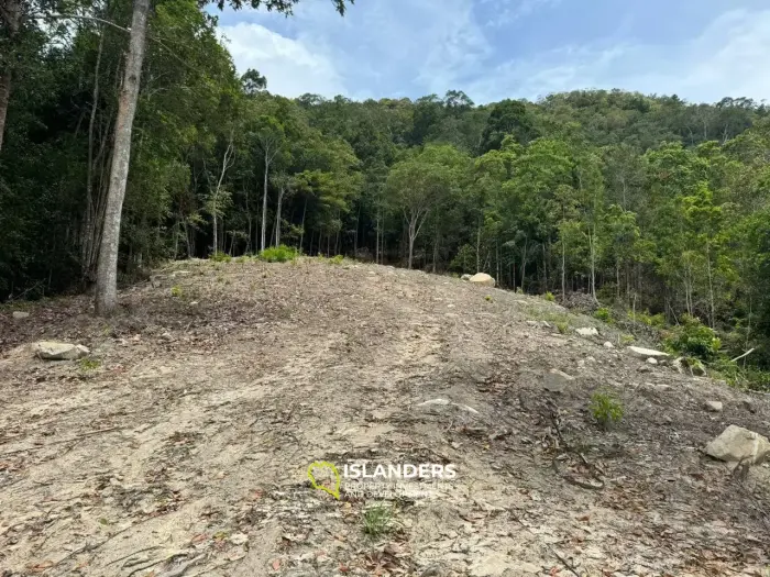 Amazing mountain land in  Madua Wan (Plot H)