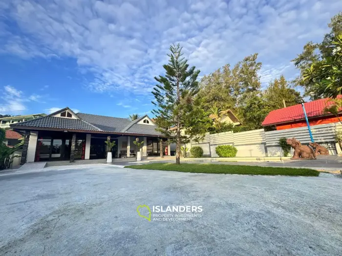 4 bedroom pool villa with the large plot