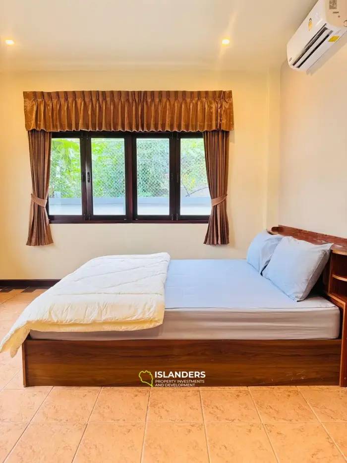 4 bedroom pool villa with the large plot