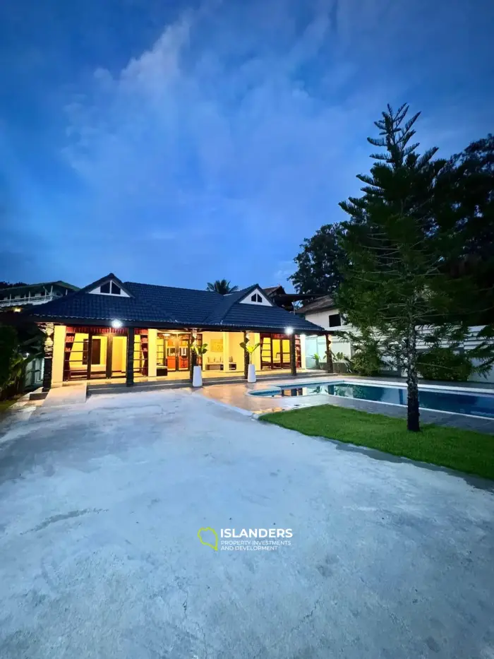 4 bedroom pool villa with the large plot