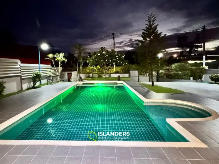 4 bedroom pool villa with the large plot