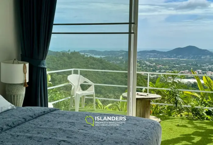 3 bedroom view villa with swimming pool and cinema room