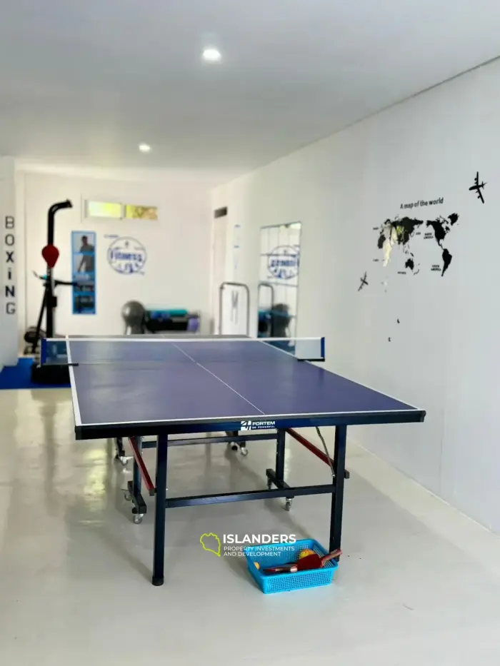 3 bedroom view villa with swimming pool and cinema room