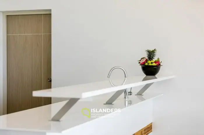 Villa avec piscine de 3 chambres dans un excellent emplacement
