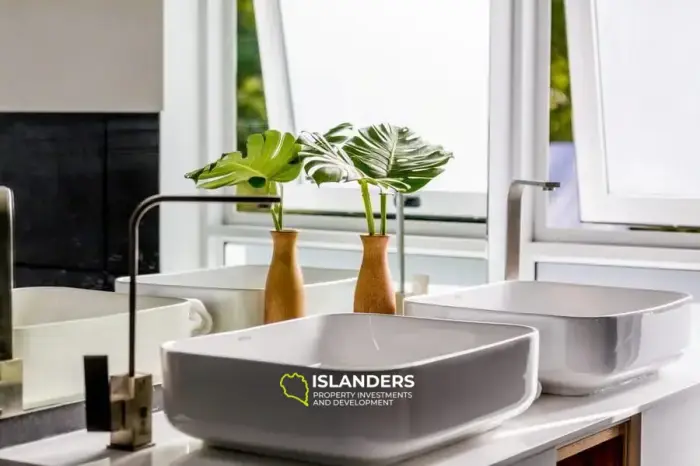 Villa avec piscine de 3 chambres dans un excellent emplacement