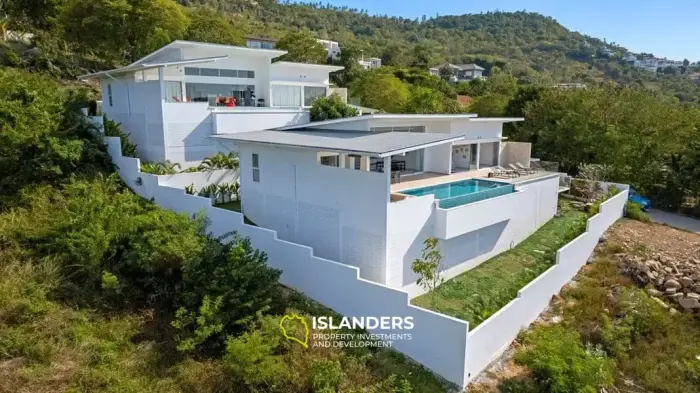 3 bedroom pool villa with good location