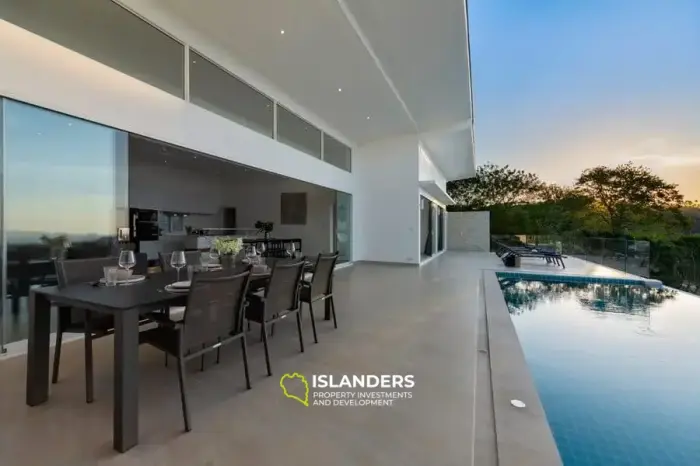 3 bedroom pool villa with good location