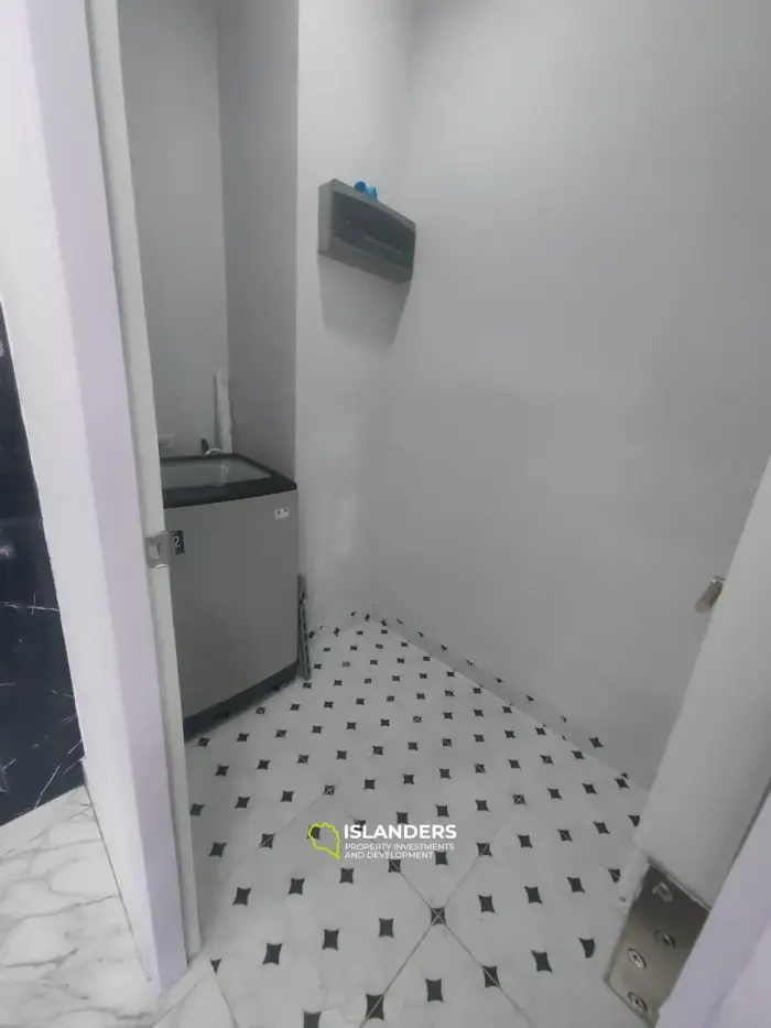 พูลวิลล่า 3 ห้องนอน ใกล้โรงเรียน
