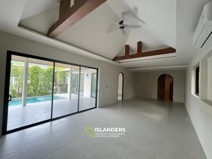 Poolvilla mit 3 Schlafzimmern im Zentrum von Koh Samui