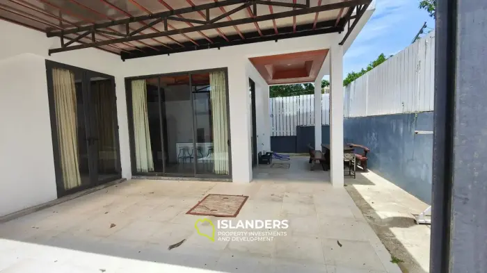 3 bedroom pool villa with garden