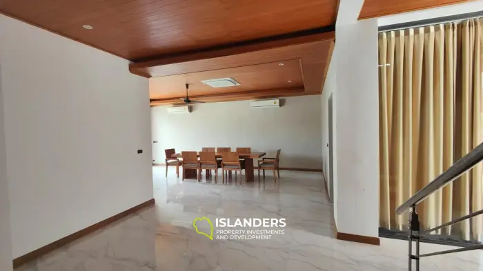 3 bedroom pool villa with garden