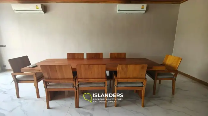 3 bedroom pool villa with garden