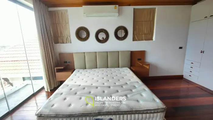 3 bedroom pool villa with garden