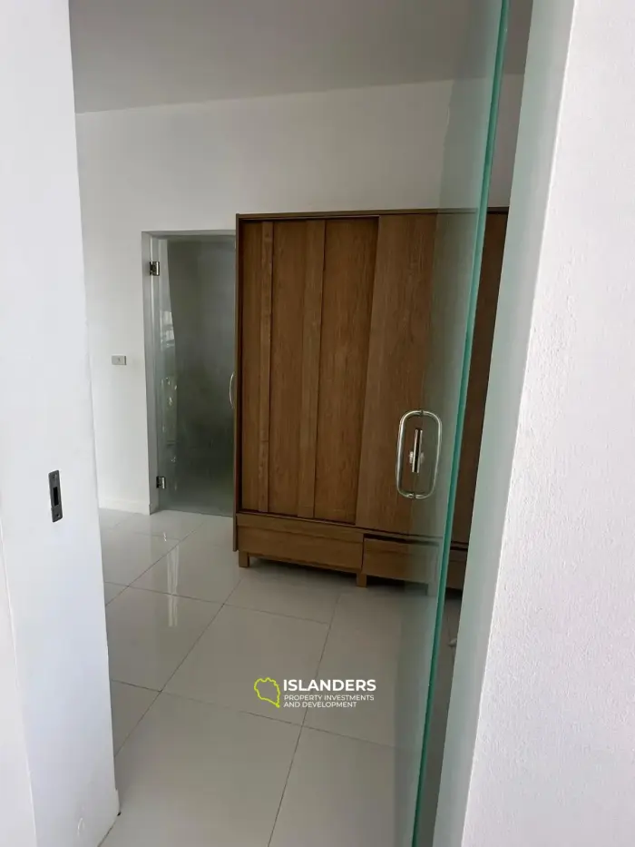 2 bedroom villa with sea view from a panoramic roof