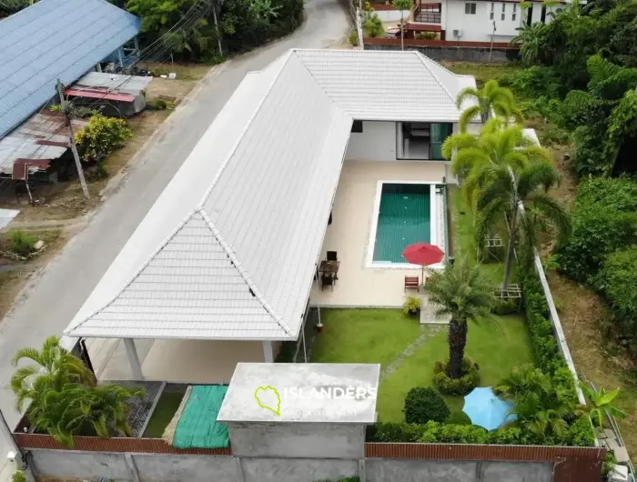 Villa avec piscine près de la plage de Lamai