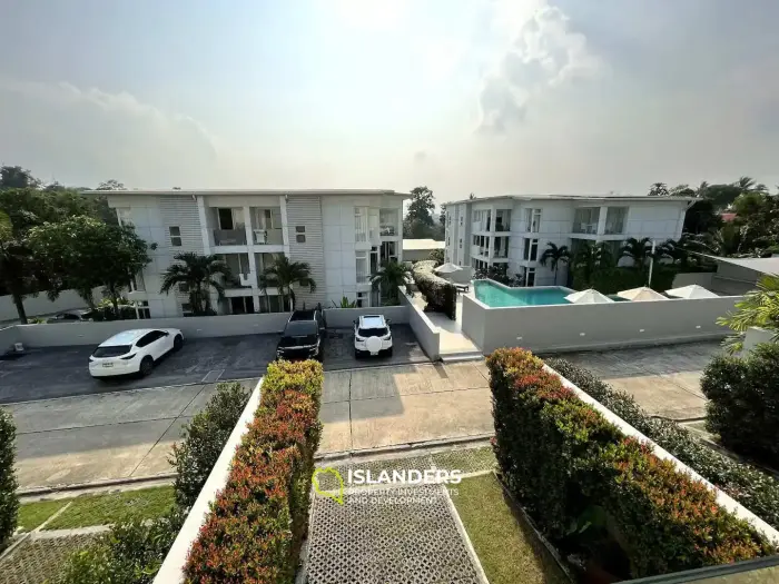 Casa adosada en un prestigioso complejo cerca de la playa