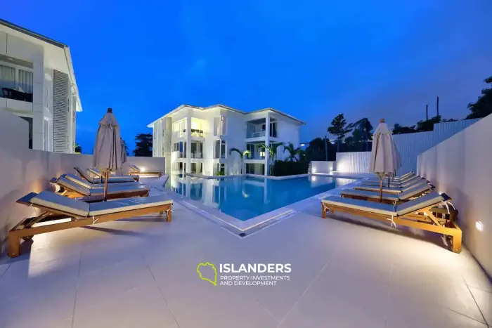 Casa adosada en un prestigioso complejo cerca de la playa